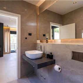 4 bedroom villa with pool in Dubrovnik region, sleeps 8 